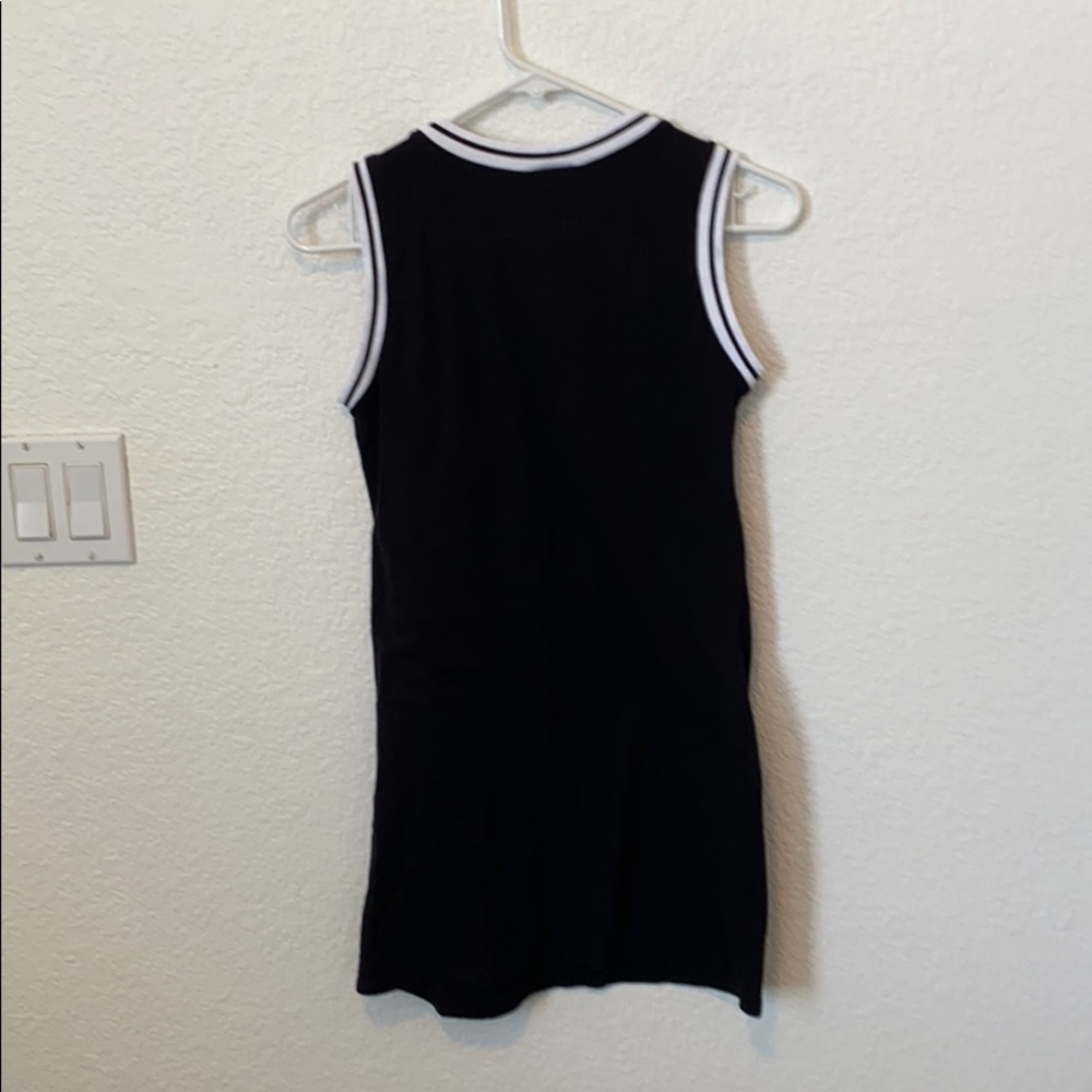 Slim fit dress - Picture 3 of 3